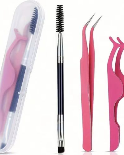 Набір пінцетів для накладних вій у пластиковому футлярі.